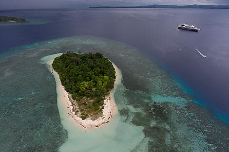 26. Feb 27 - Njari Island