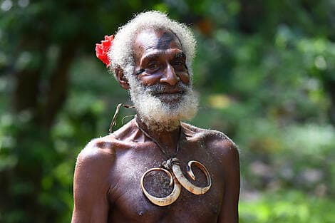 24. Feb 27 - Ambrym