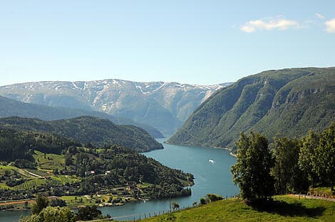16. Aug 27 - Kreuzen im Hardangerfjord
