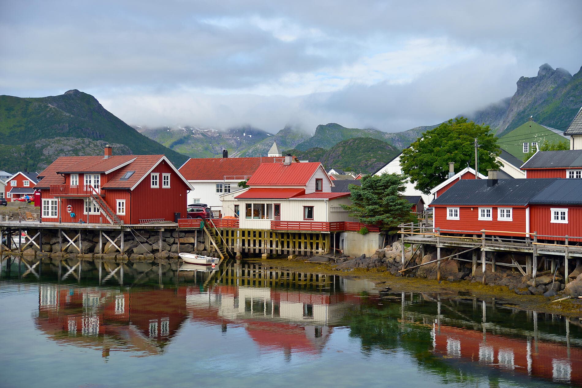 Herbstpracht von den Lofoten bis zu den norwegischen Fjorden 