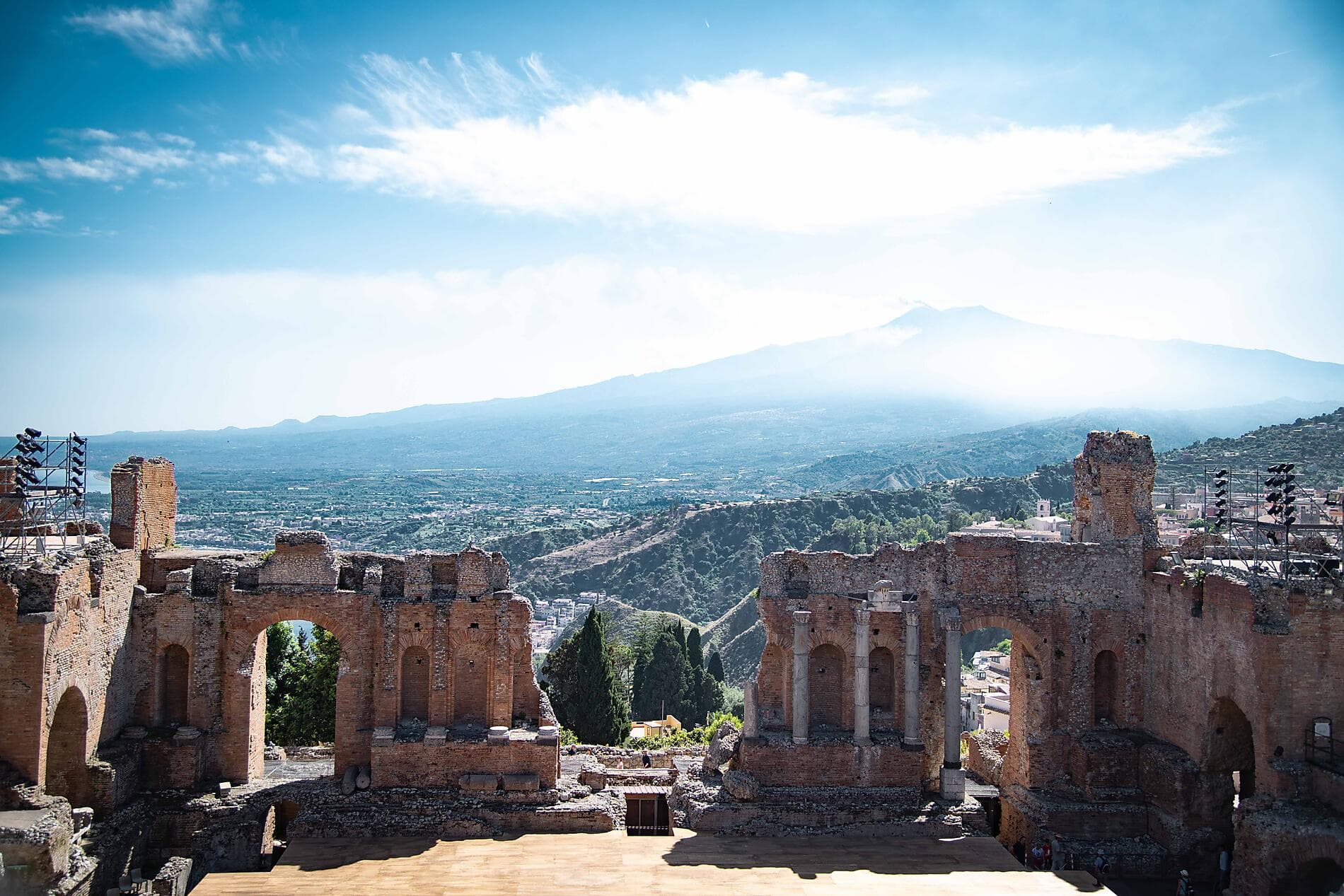 Von Sizilien zu den griechischen Inseln – unter den Segeln der Ponant  